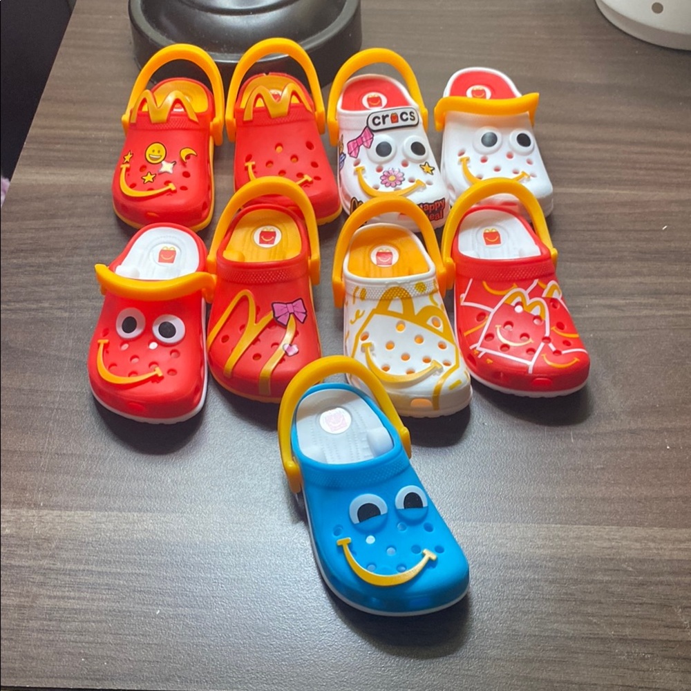 Crocs Kids Fun Clogs - Red, Blue, White